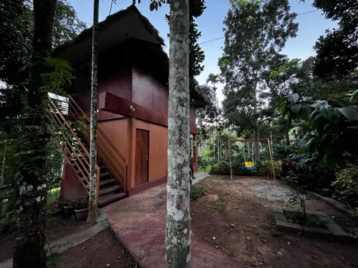 Chegāt Kuruva Shoreline Wayanad מראה חיצוני תמונה