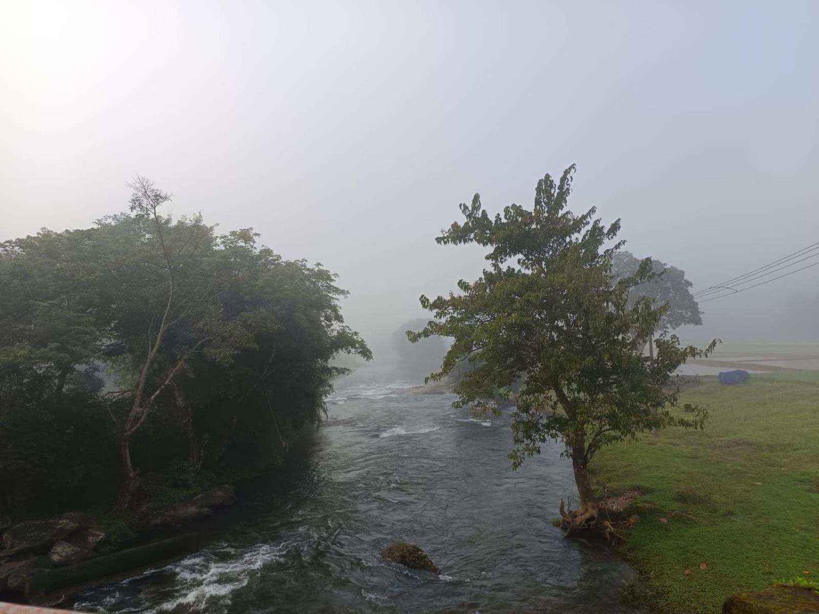 Chegāt Kuruva Shoreline Wayanad מראה חיצוני תמונה